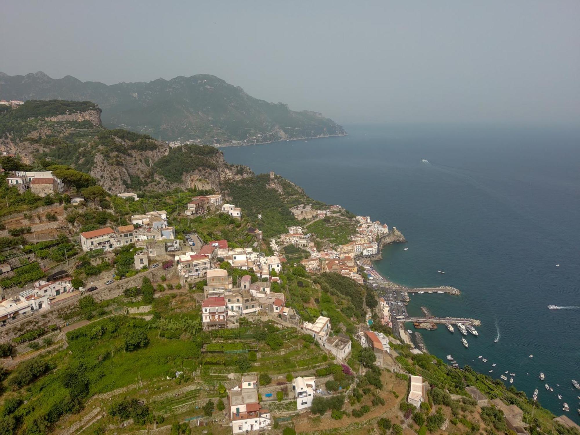 Apartamento La Lucciola Amalfi Exterior foto